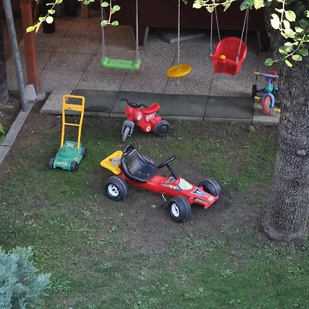 Szent Gyoergy Vendeghaz * Esztergom